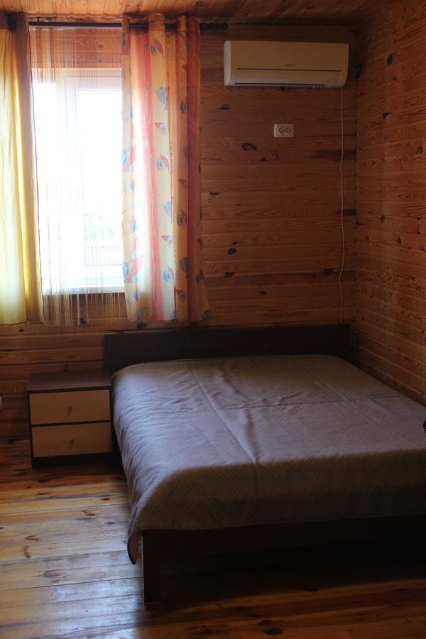 Hotel-Complex Mizh Triokh Ozer Switjas Exterior foto